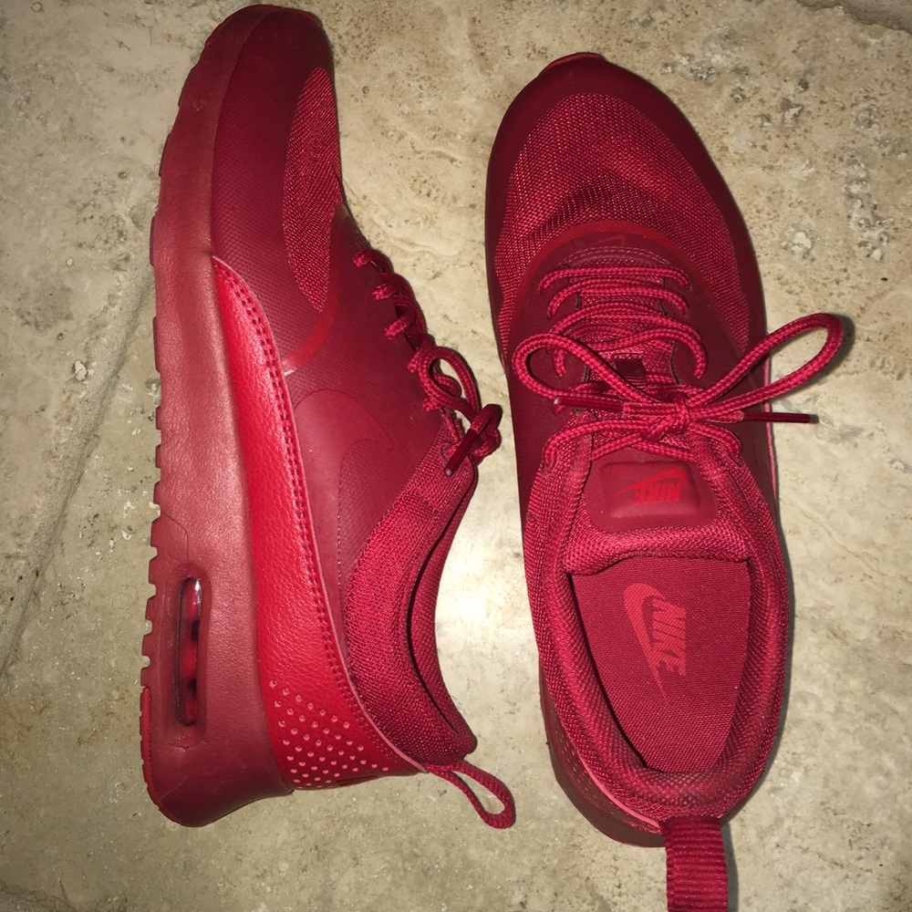 Nike Air Max Thea Gym Red Womens Running Shoes